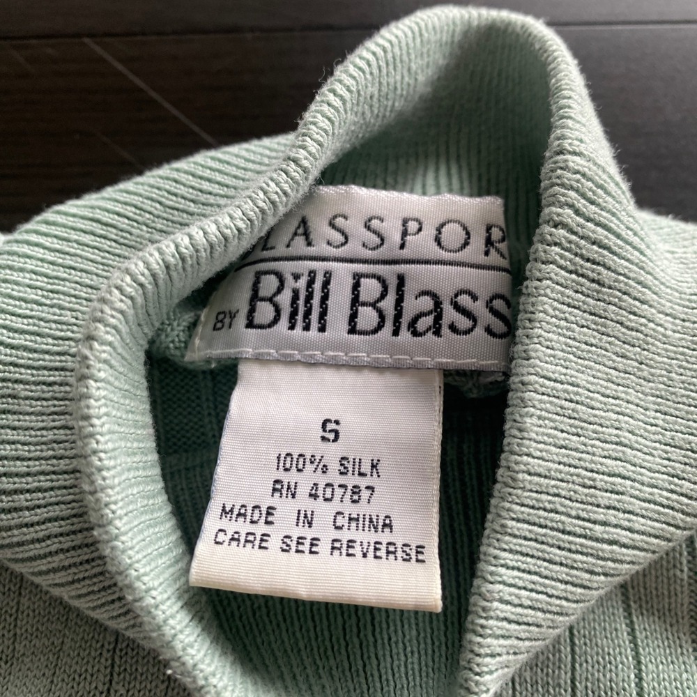 Vintage 90s Shirt Womens Small Silk Ribbed Mock neck Preppy Bill Blass Seafoam - Picture 3 of 6